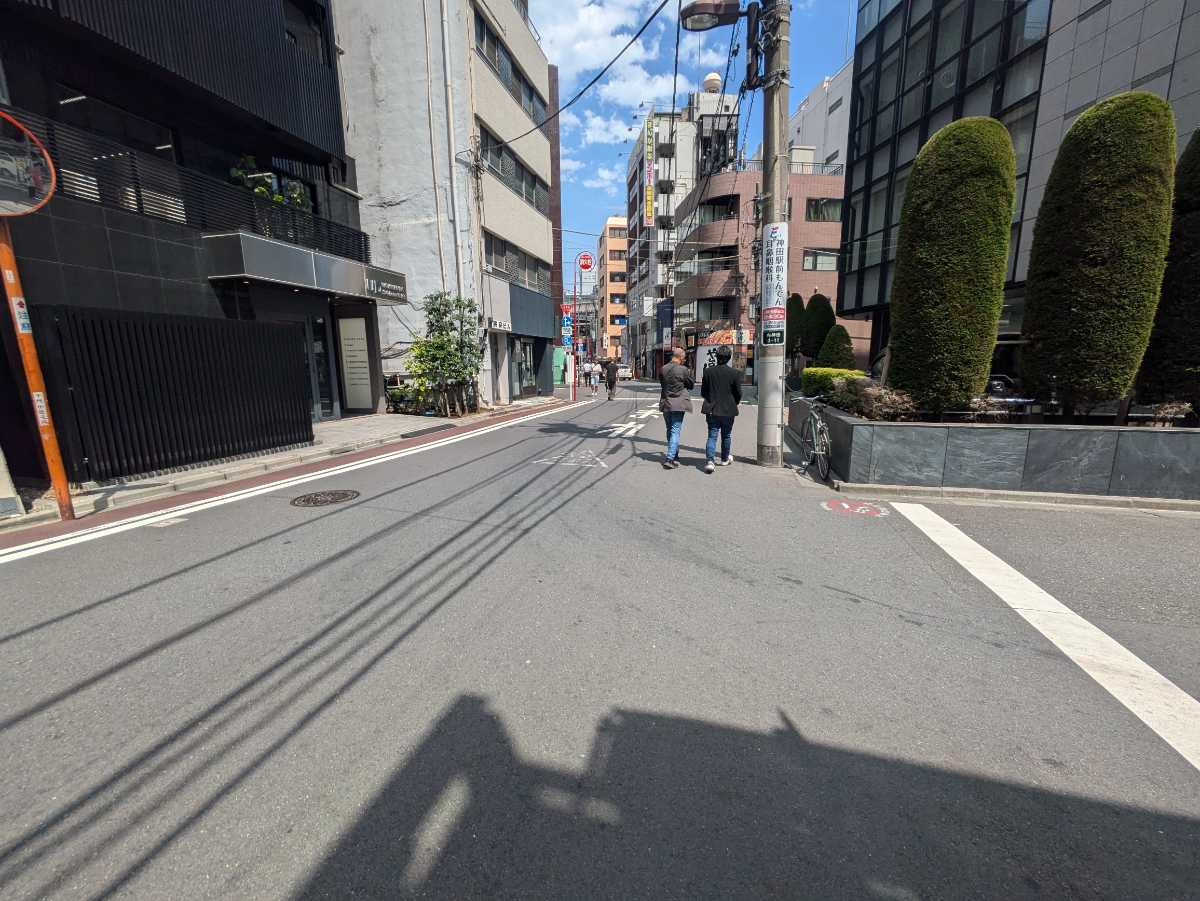 v20251007150704/fresh/building/J00100478123_2