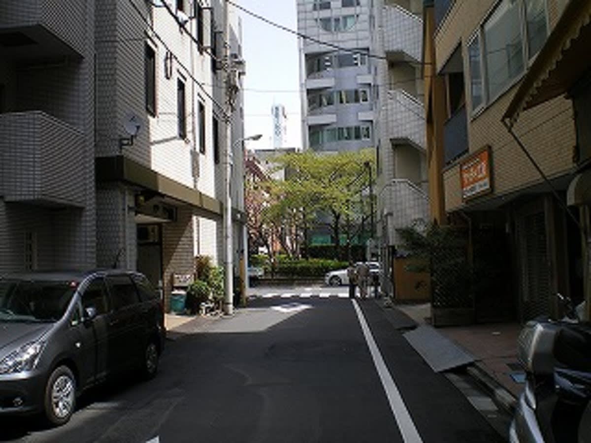 v20251008150720/fresh/building/J00100364722_2