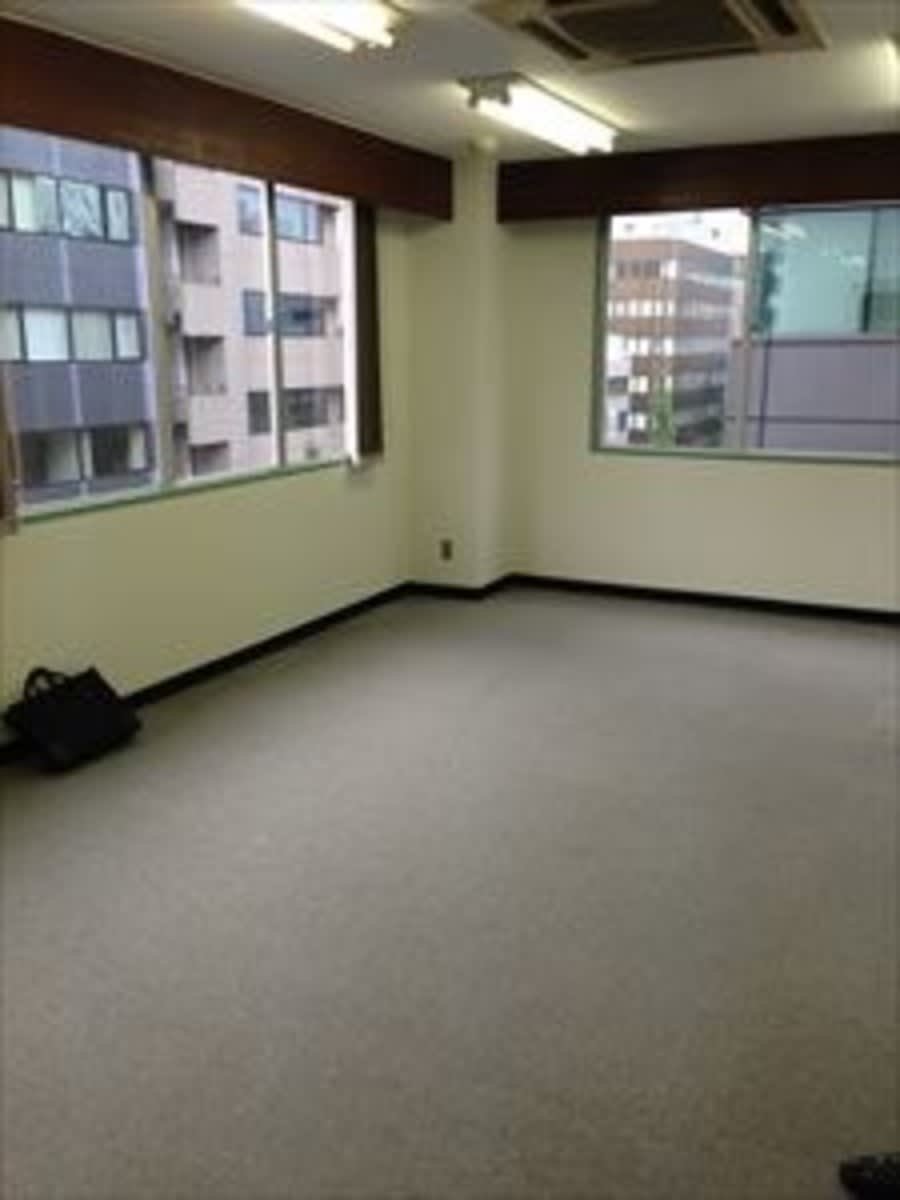 v20251008150720/fresh/building/J00100373730_5