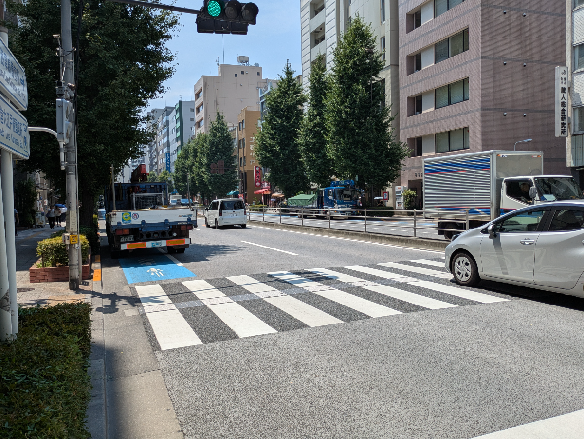 v20251008150720/fresh/building/J00100379337_2