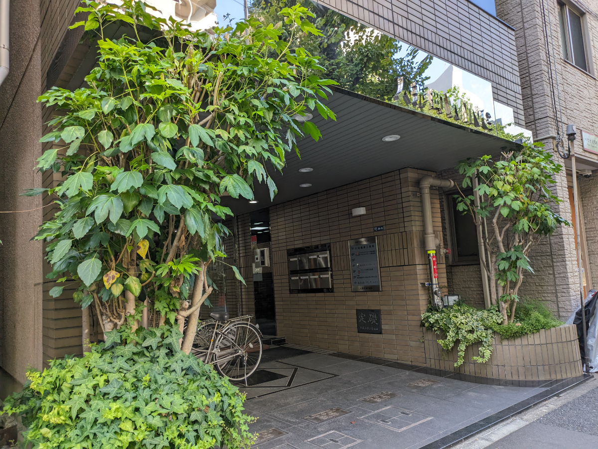 v20251008150720/fresh/building/J00100382168_3