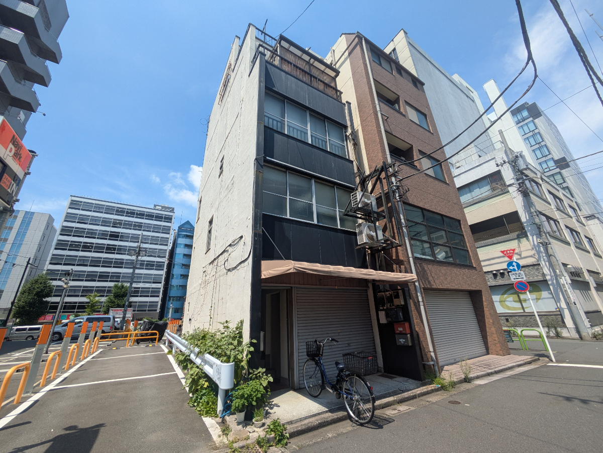 v20251008150721/fresh/building/J00100371169_6