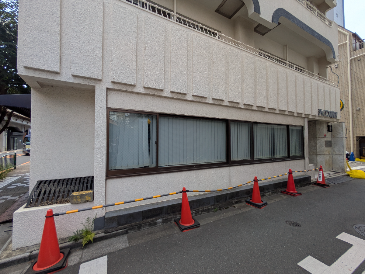 v20251008150721/fresh/building/J00100372011_11