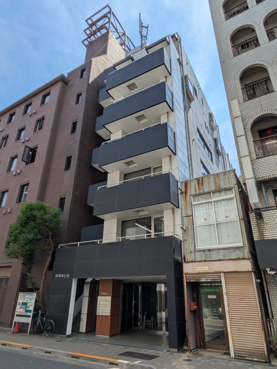 v20251008150721/fresh/building/J00100382190_16