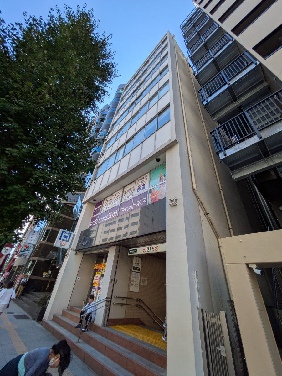 v20251008150721/fresh/building/J00100401592_10