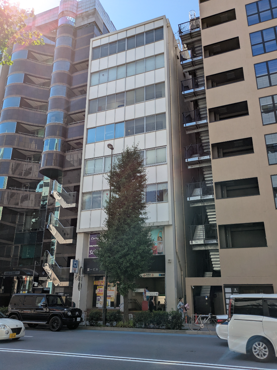 v20251008150721/fresh/building/J00100401592_6