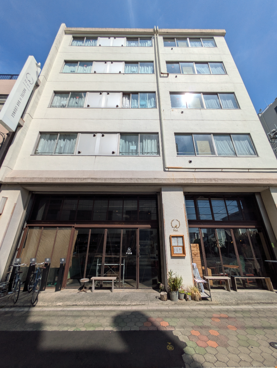 v20251008150721/fresh/building/J00100408127_10