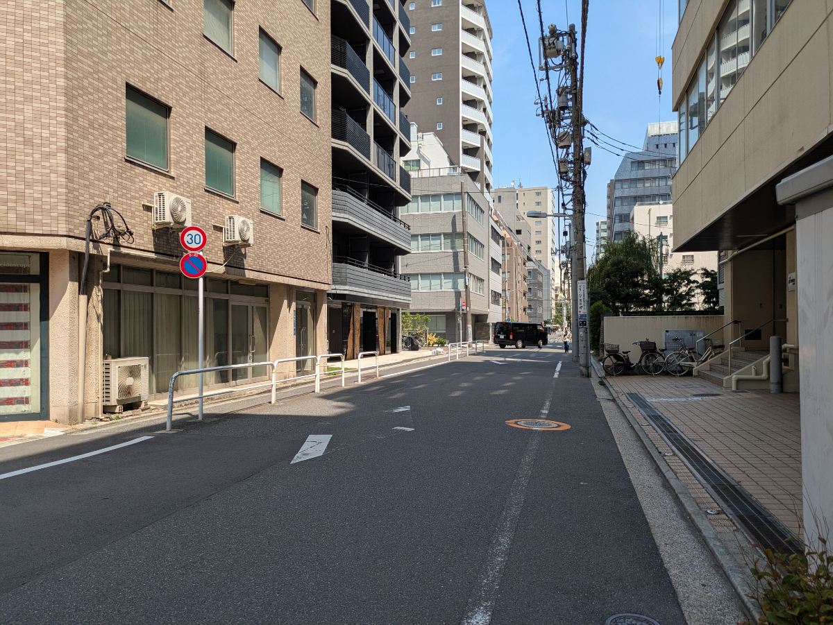 v20251008150721/fresh/building/J00100414814_13