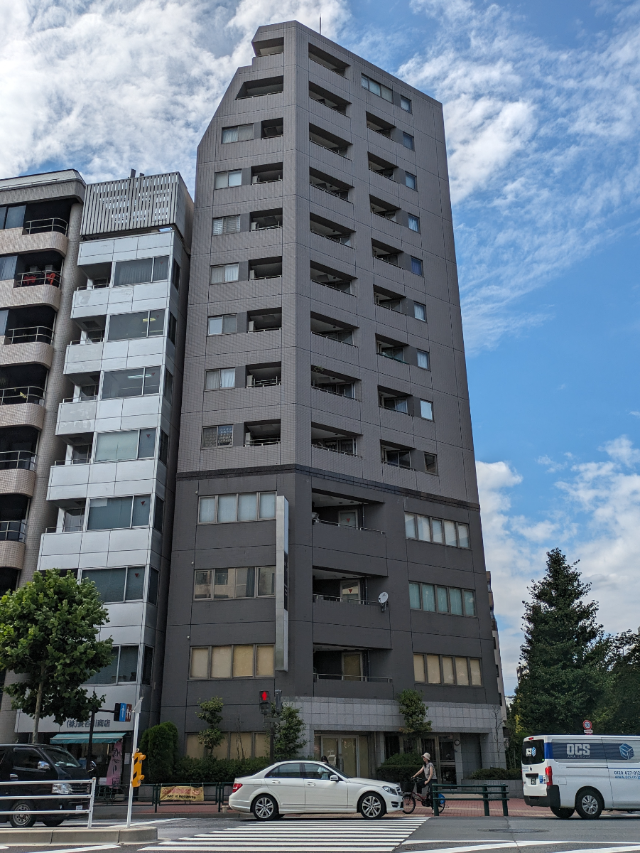 v20251008150721/fresh/building/J00100415649_6