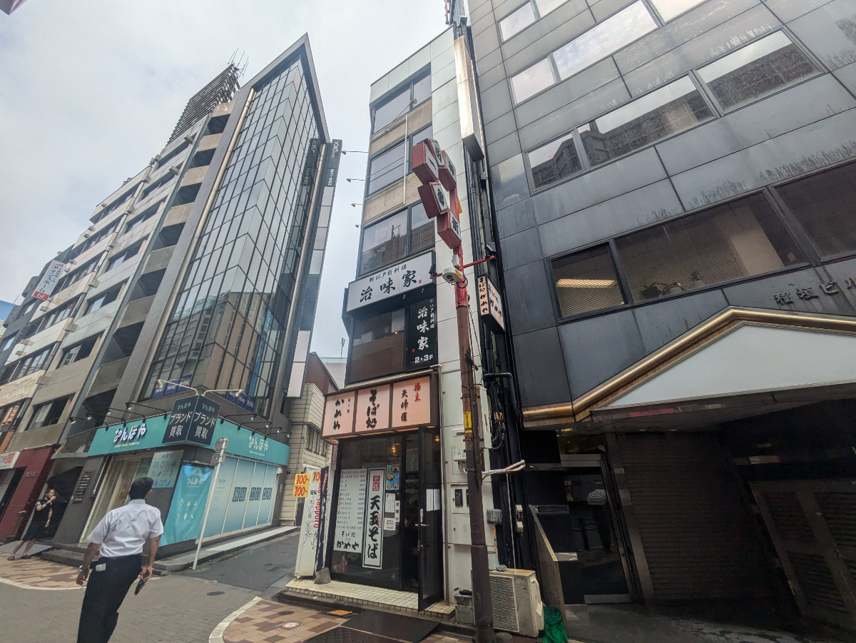 v20251008150721/fresh/building/J00100440008_5