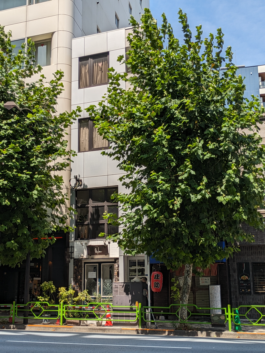 v20251008150721/fresh/building/J00100467064_6