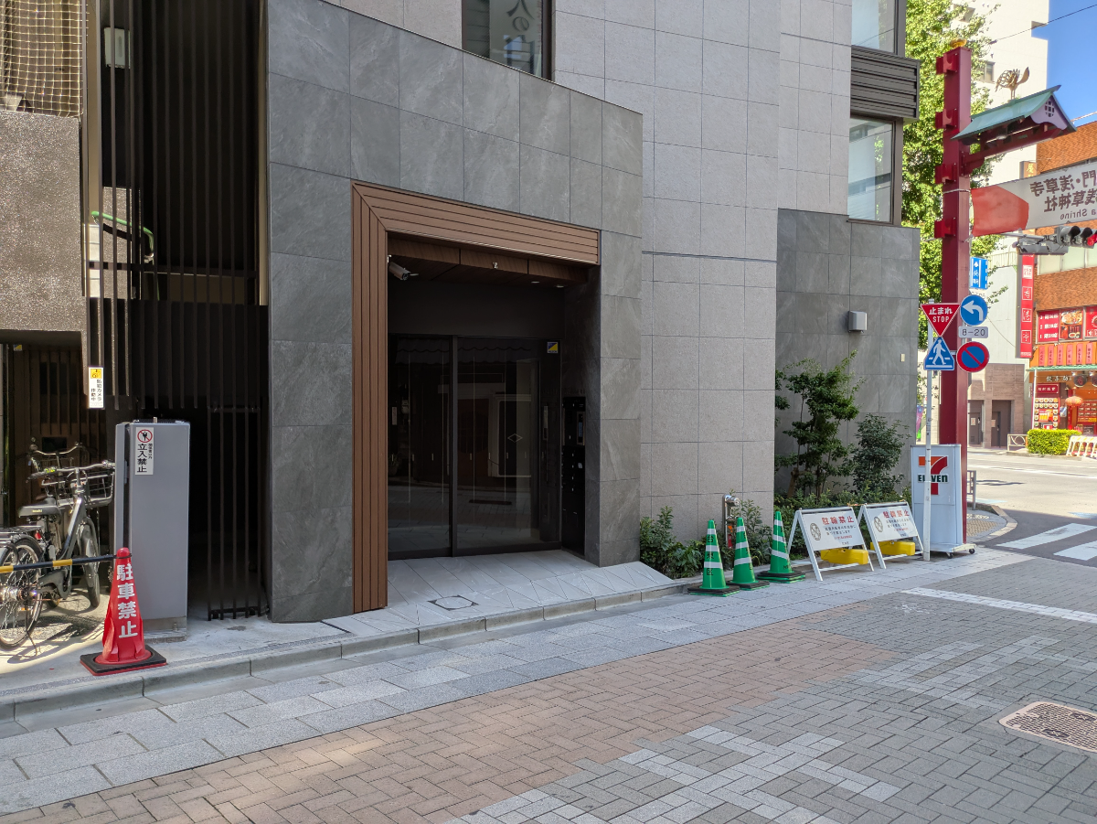 v20251008150721/fresh/building/J00100509251_12