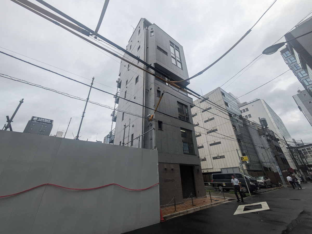 v20251008150721/fresh/building/J00100514097_5