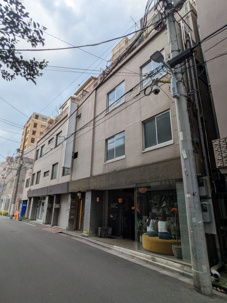 v20251009150657/fresh/building/J00100363473_5