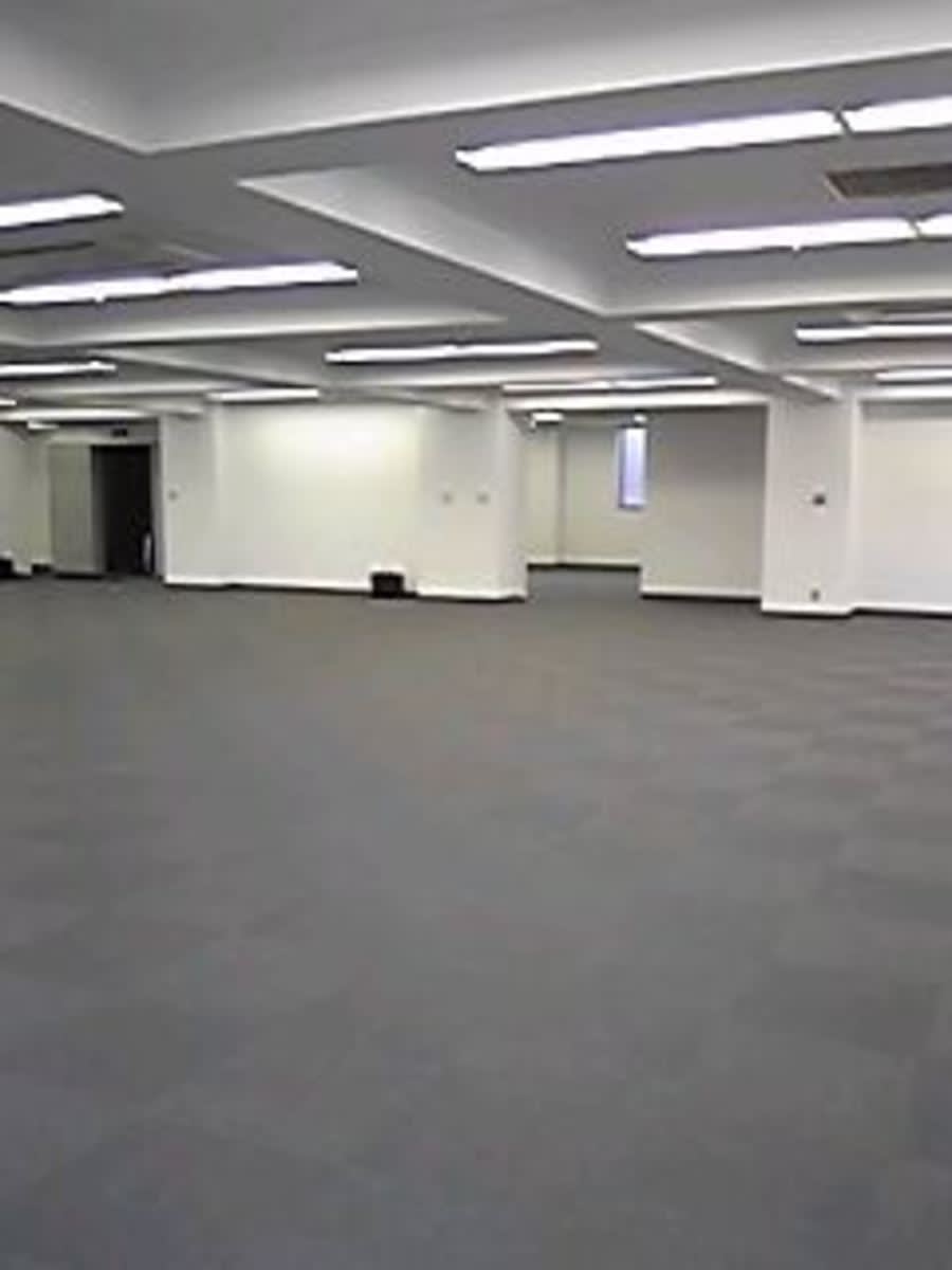 v20251009150657/fresh/building/J00100363717_6