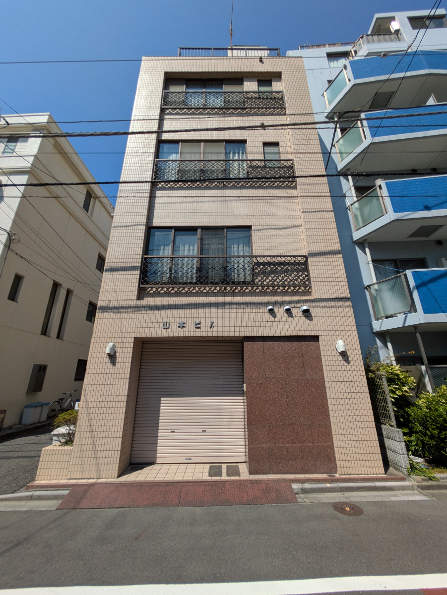 v20251009150657/fresh/building/J00100368309_1