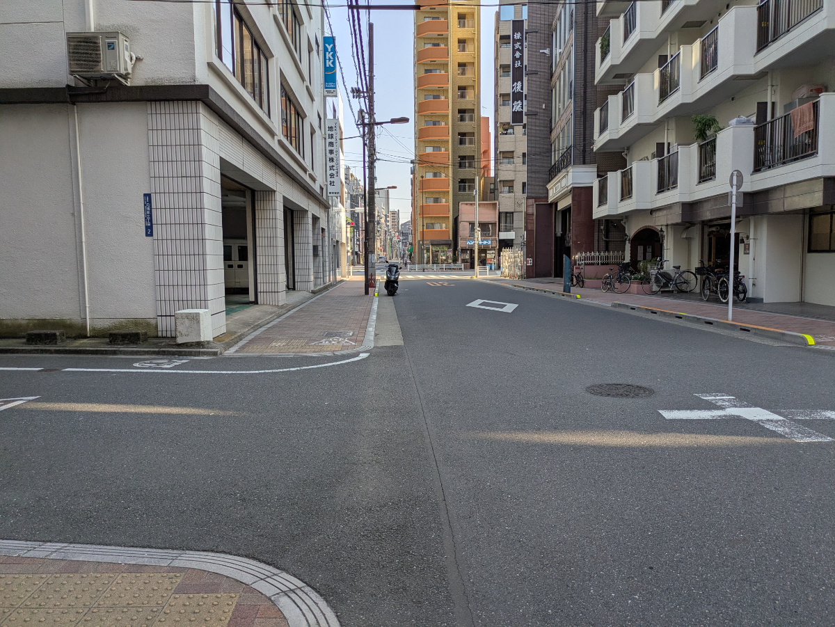 v20251009150657/fresh/building/J00100369080_14