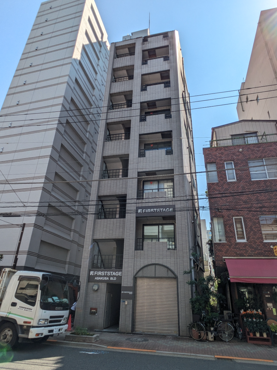 v20251009150657/fresh/building/J00100379169_10