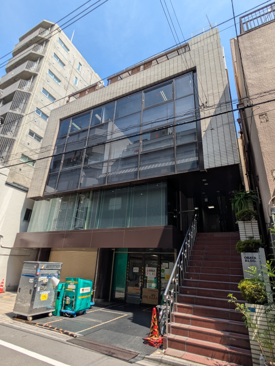 v20251009150657/fresh/building/J00100379340_7