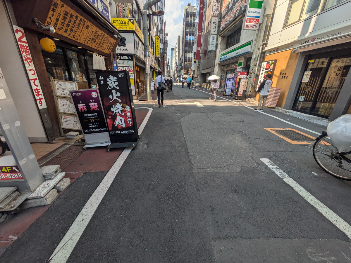 v20251009150657/fresh/building/J00100382558_2