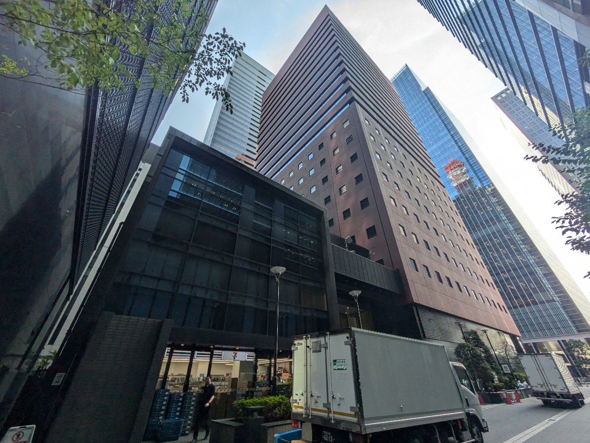 v20251009150657/fresh/building/J00100383089_6