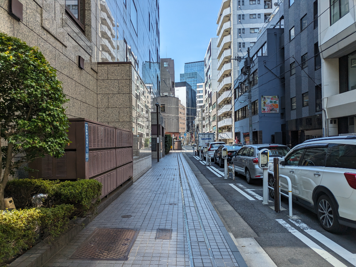 v20251009150657/fresh/building/J00100383540_15