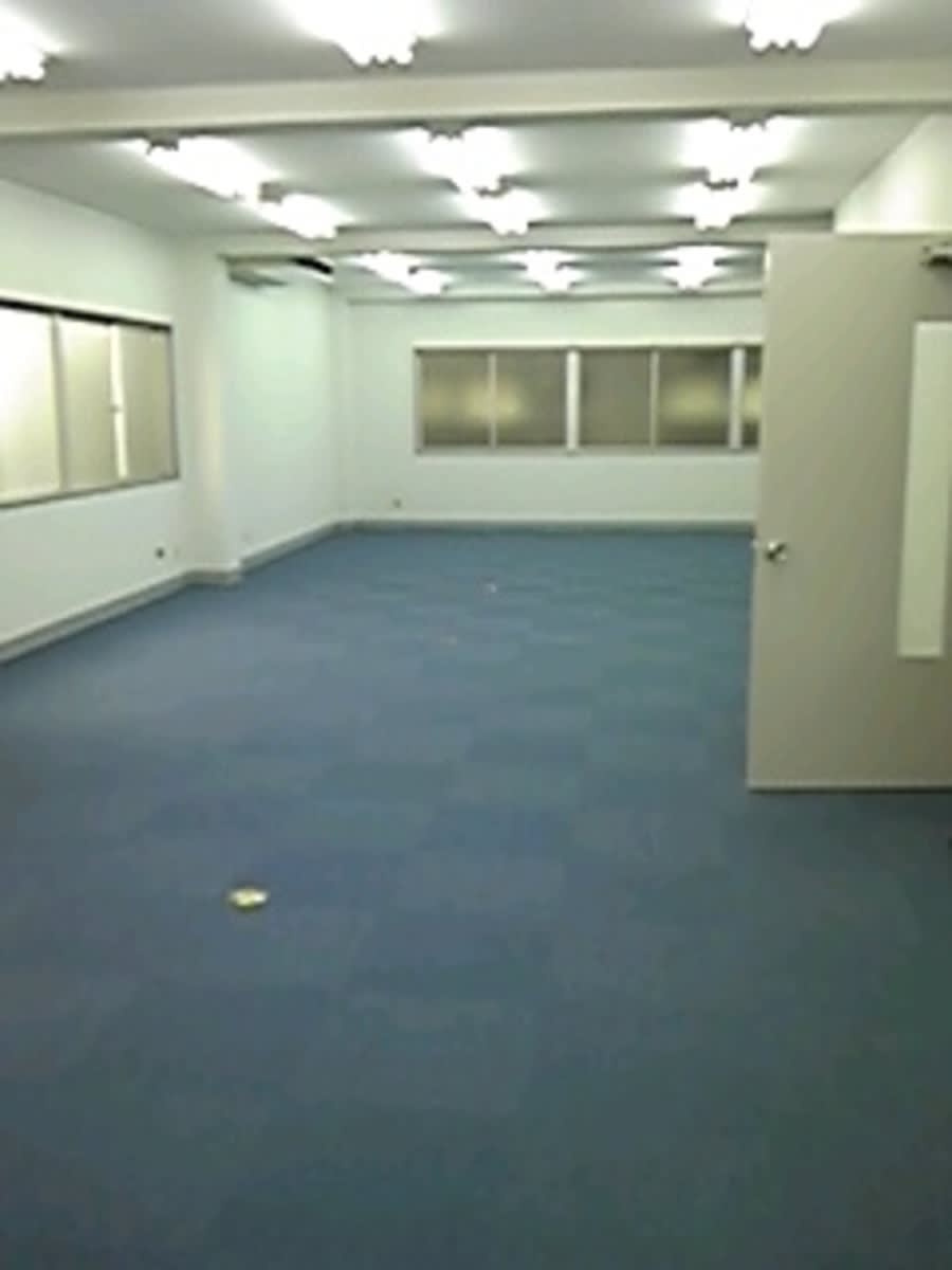 v20251009150657/fresh/building/J00100383613_9