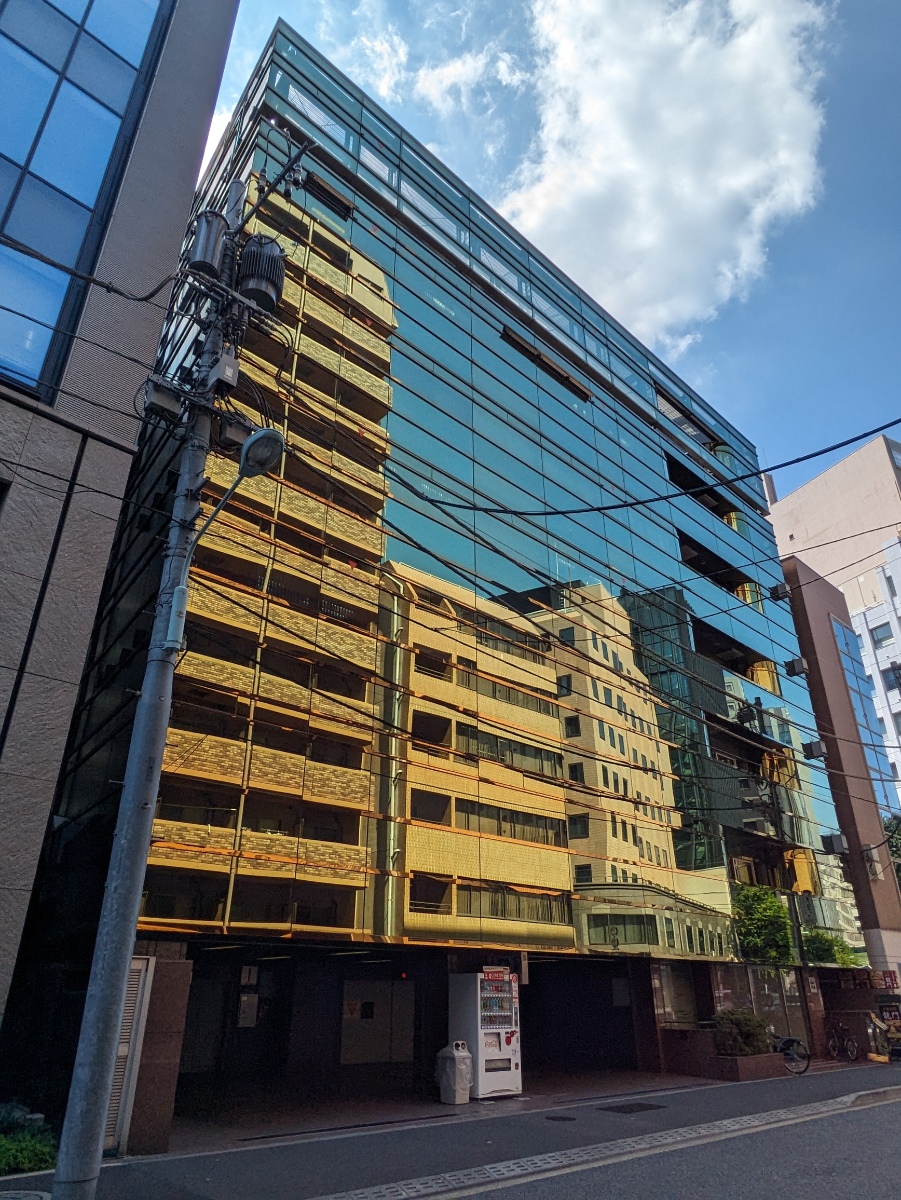 v20251009150657/fresh/building/J00100383627_6