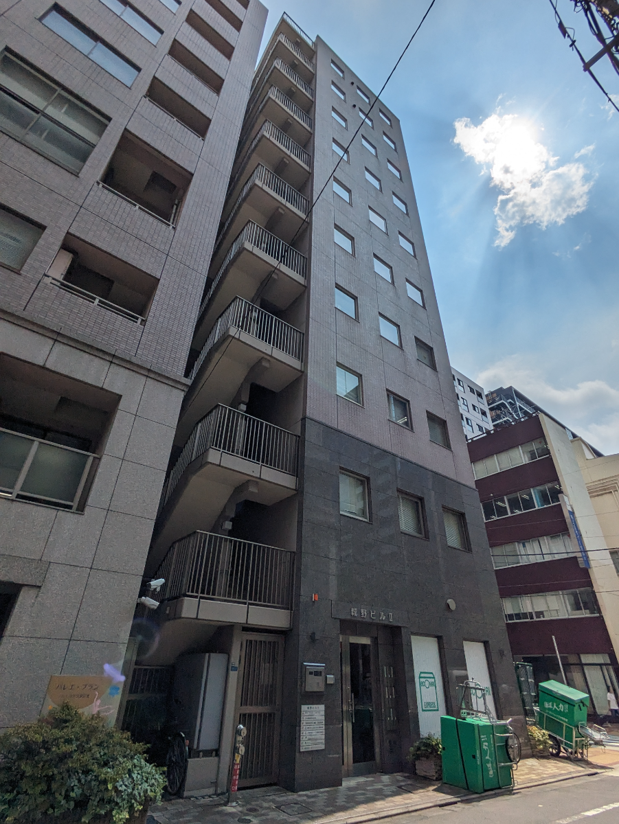 v20251009150657/fresh/building/J00100394691_7