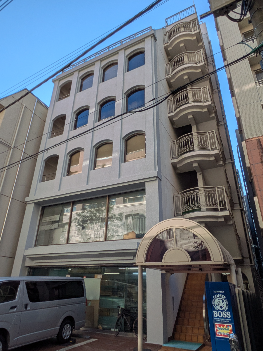 v20251009150657/fresh/building/J00100402073_6