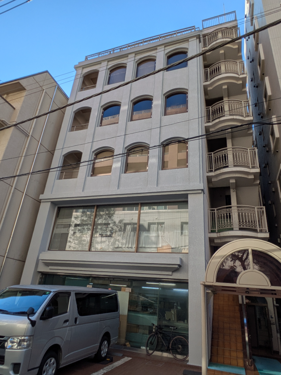 v20251009150657/fresh/building/J00100402073_7