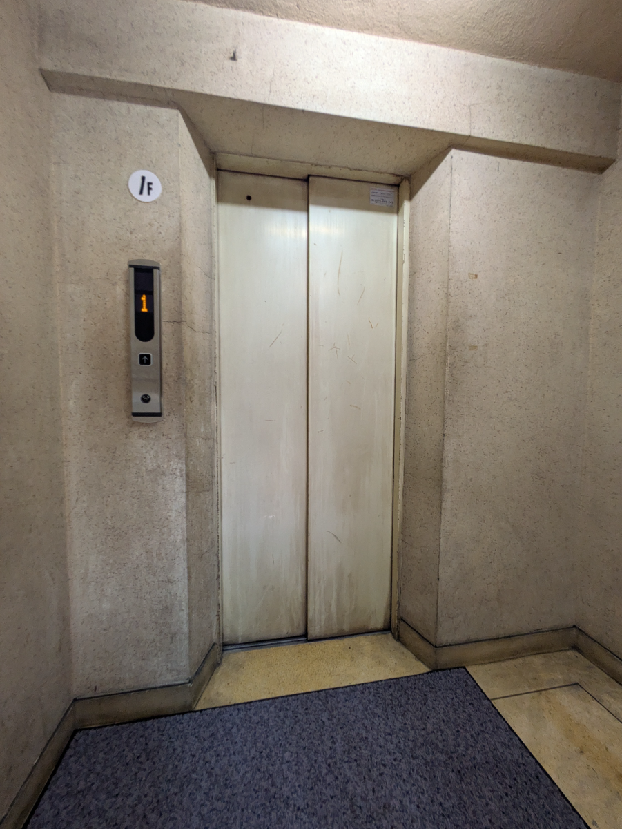 v20251009150657/fresh/building/J00100405162_4
