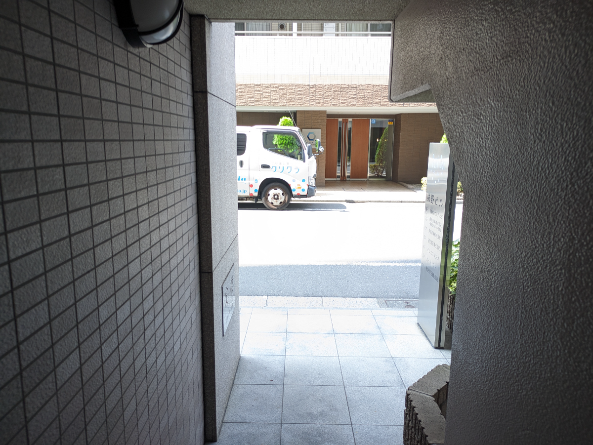 v20251009150657/fresh/building/J00100415931_14