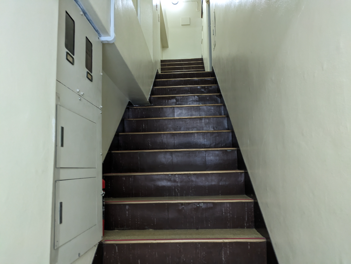 v20251009150657/fresh/building/J00100420738_4