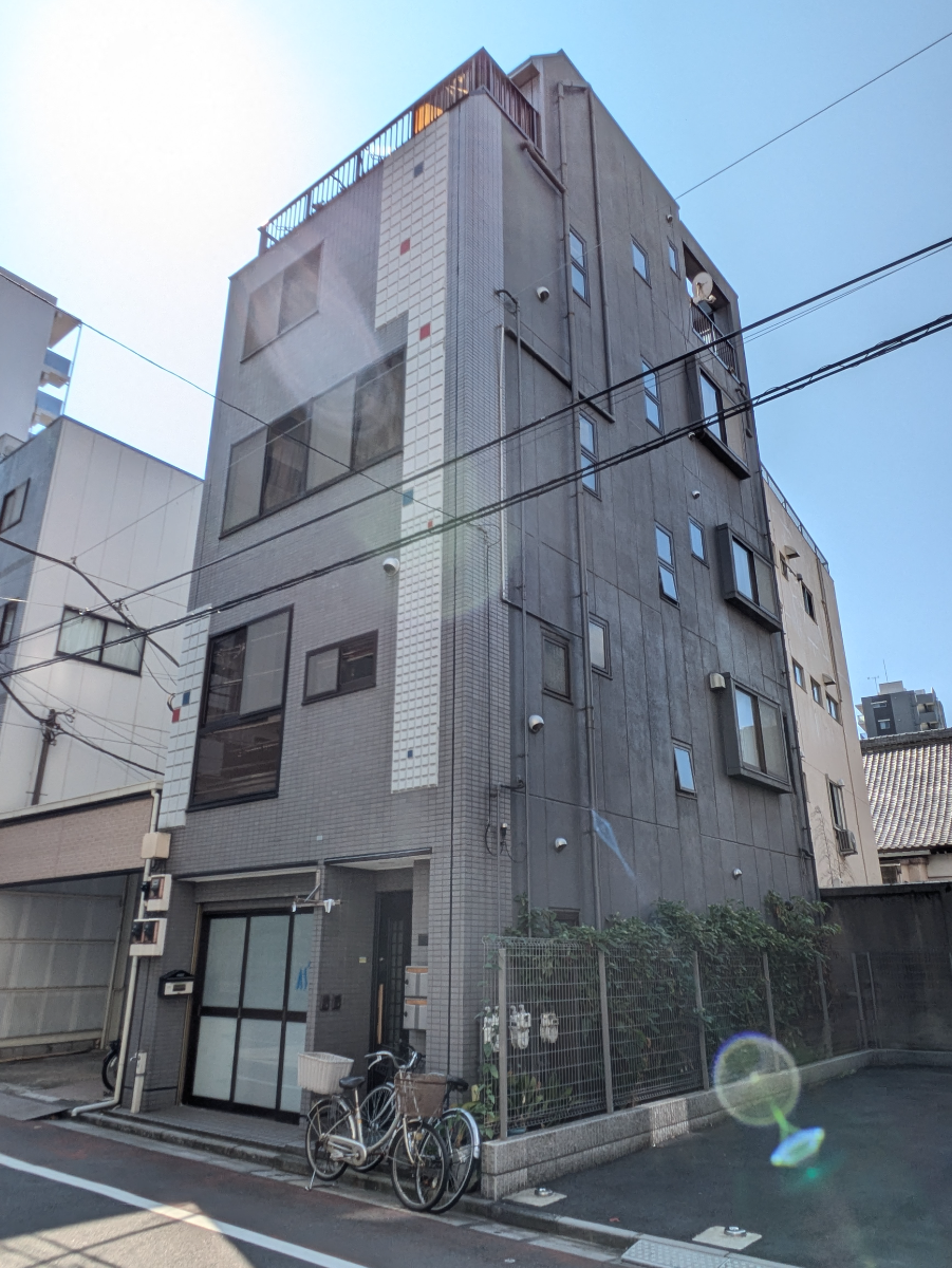 v20251009150657/fresh/building/J00100421571_5