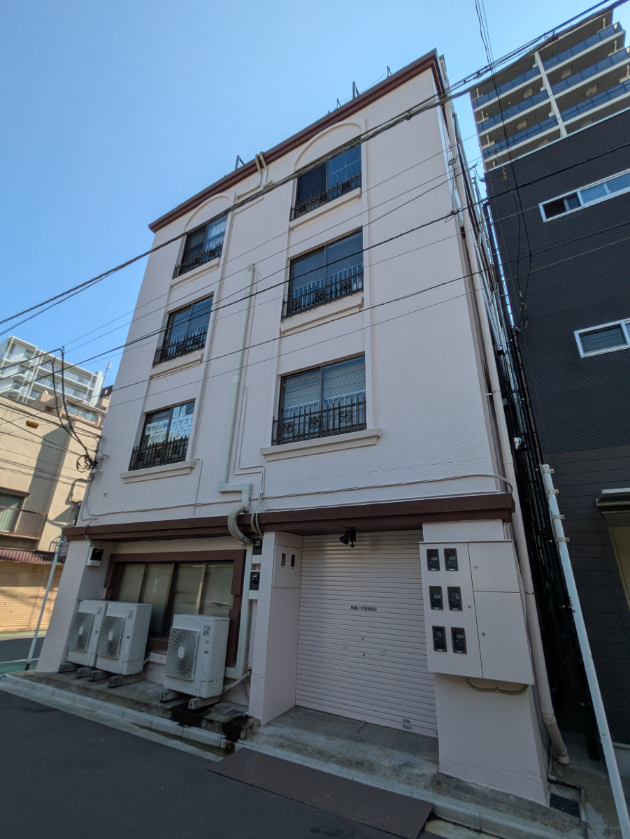 v20251009150657/fresh/building/J00100425668_5