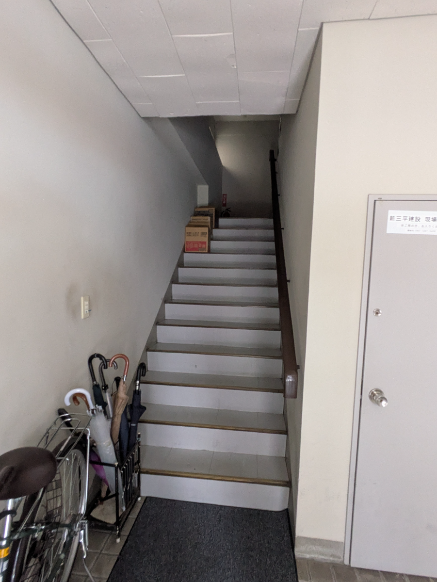 v20251009150657/fresh/building/J00100428756_4