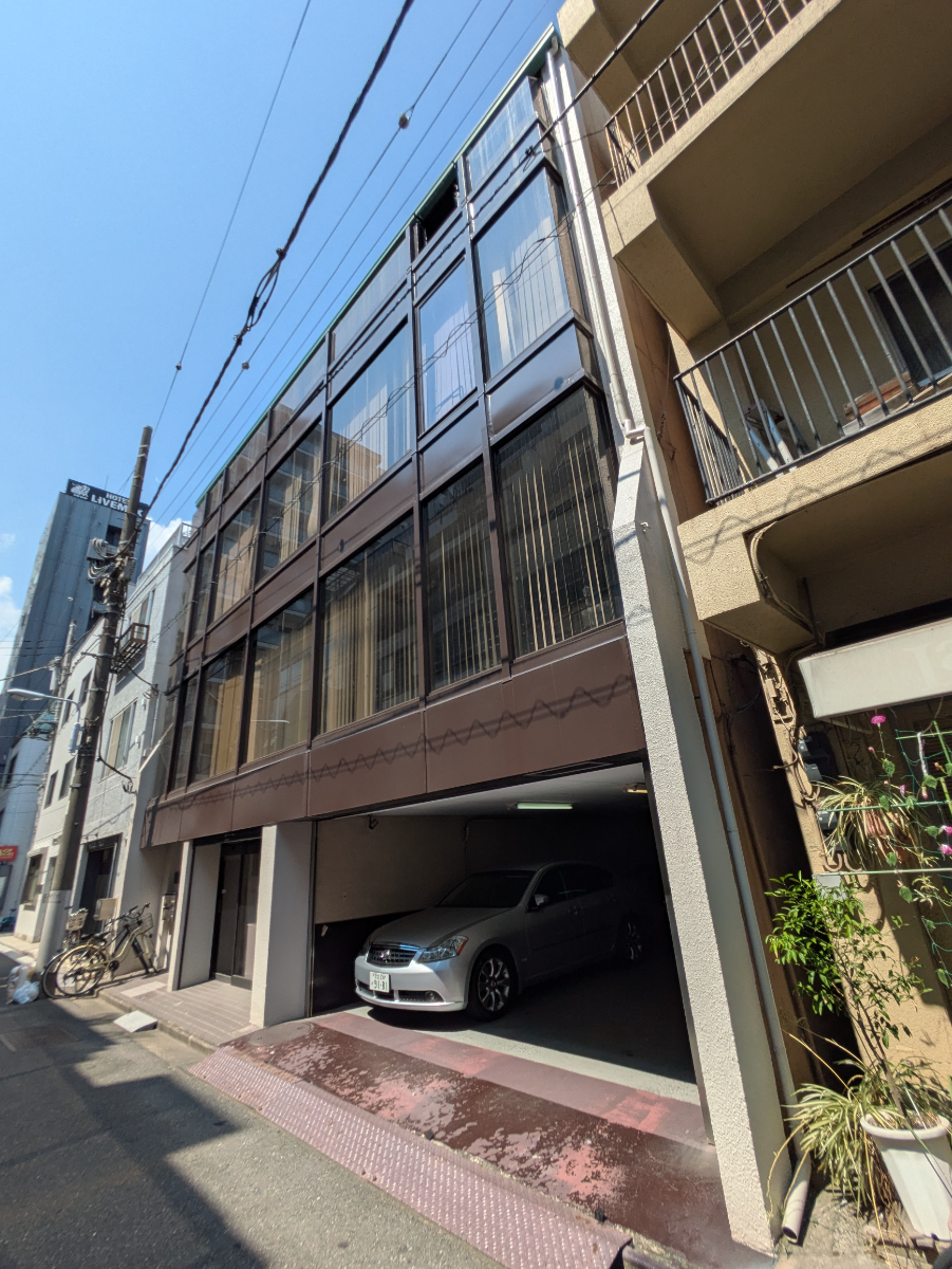 v20251009150657/fresh/building/J00100432621_7