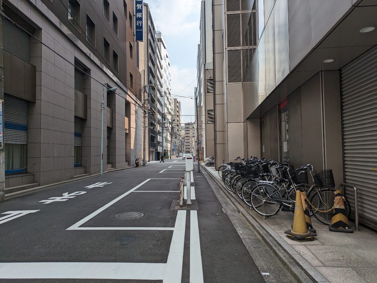 v20251009150657/fresh/building/J00100443575_13