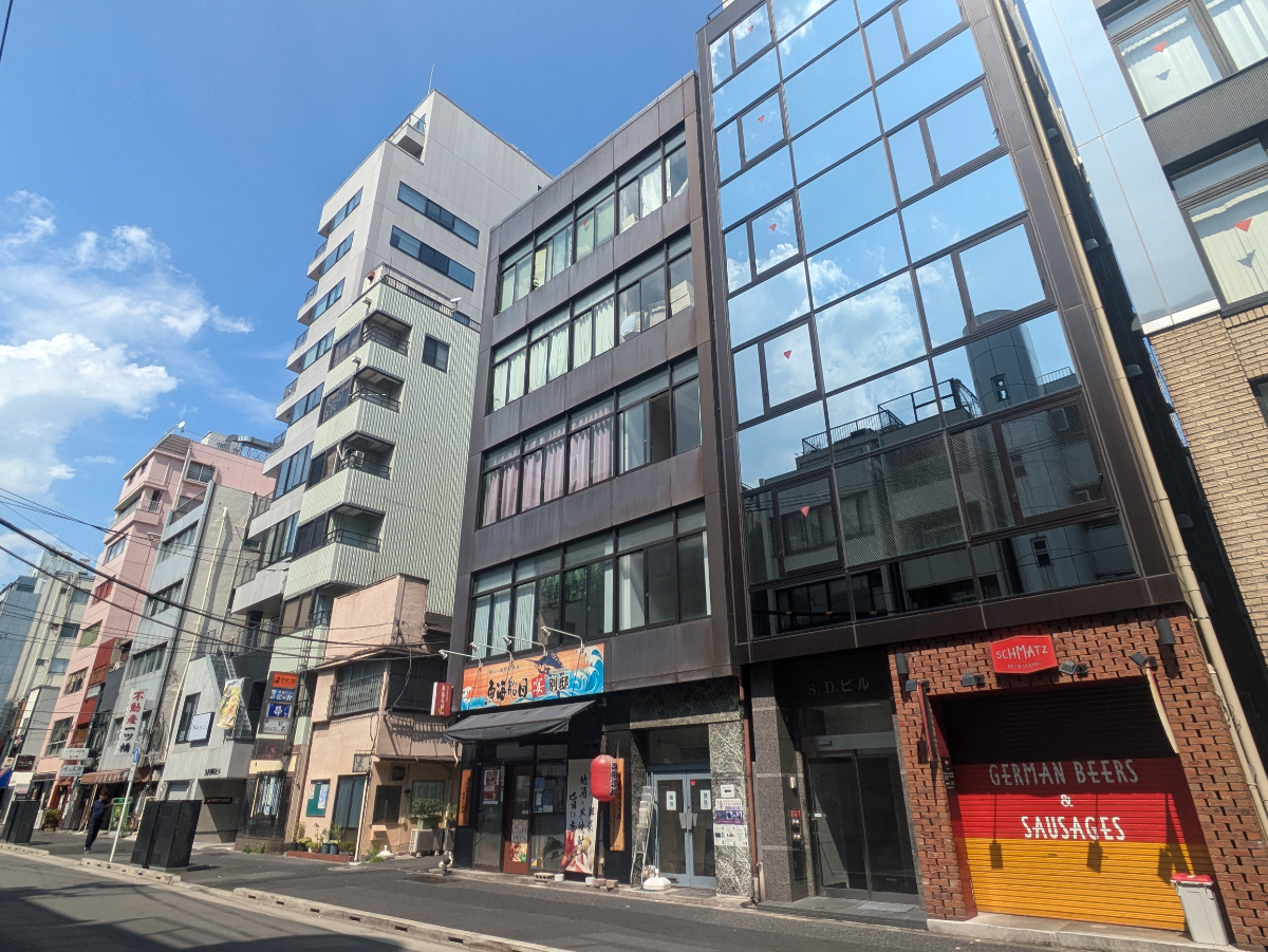 v20251009150657/fresh/building/J00100476310_5