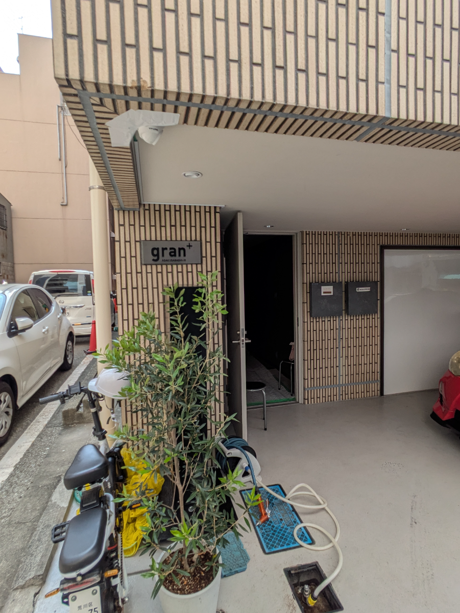 v20251009150657/fresh/building/J00100609502_13