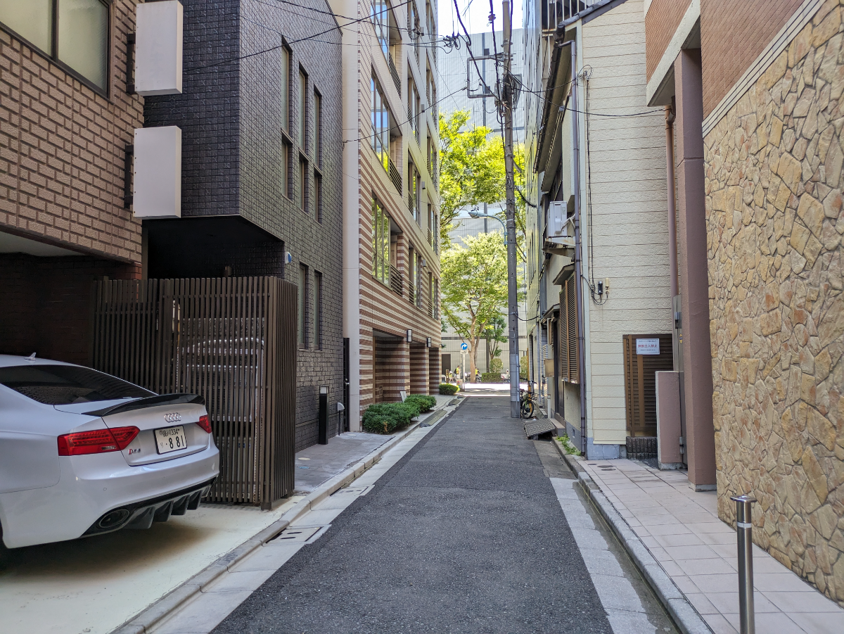 v20251010150707/fresh/building/J00100377383_2