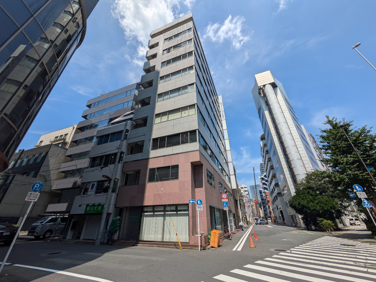 v20251010150707/fresh/building/J00100382118_1