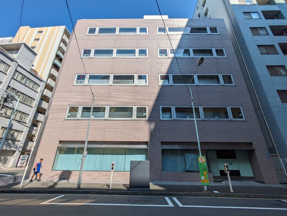 v20251010150707/fresh/building/J00100390479_7