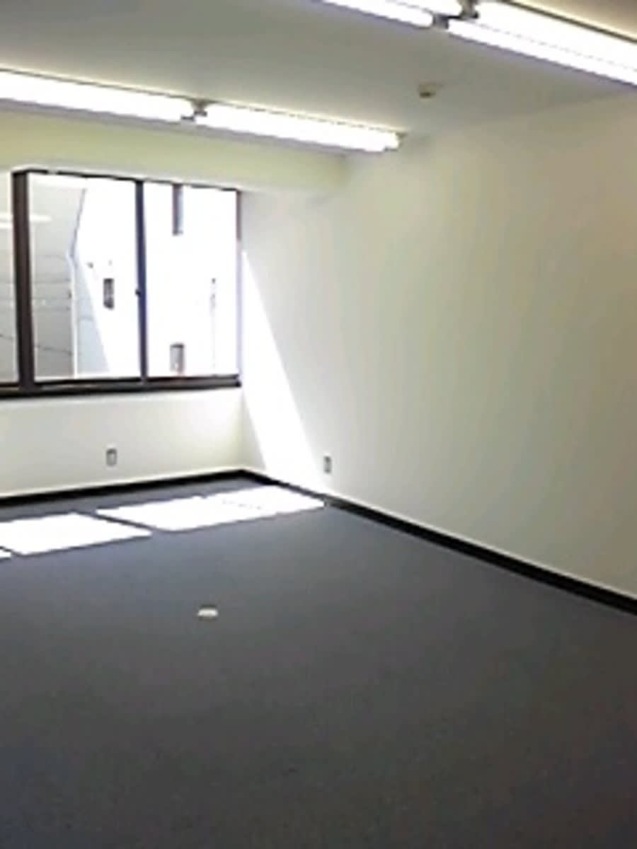 v20251010150707/fresh/building/J00100404102_6