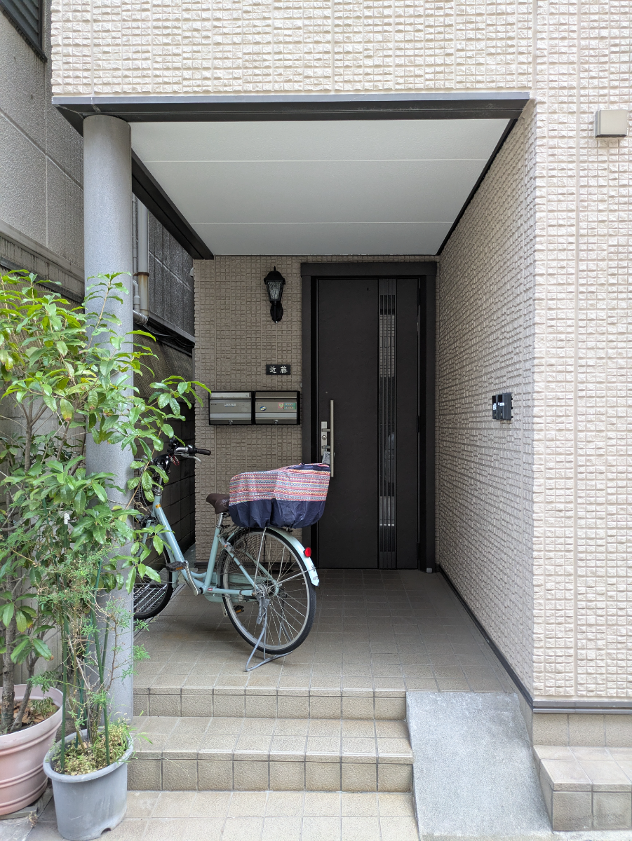 v20251010150708/fresh/building/J00100358646_3