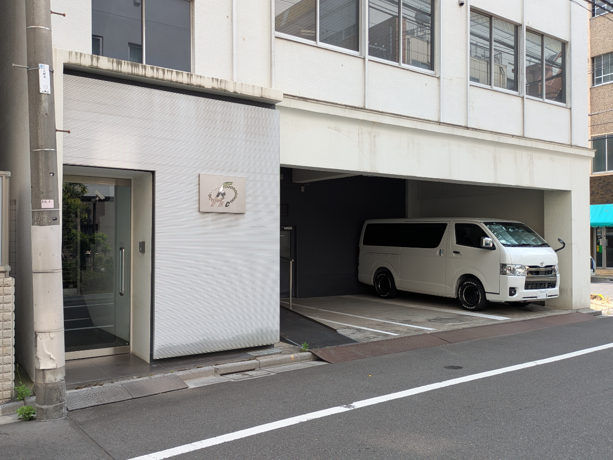 v20251010150708/fresh/building/J00100367216_11
