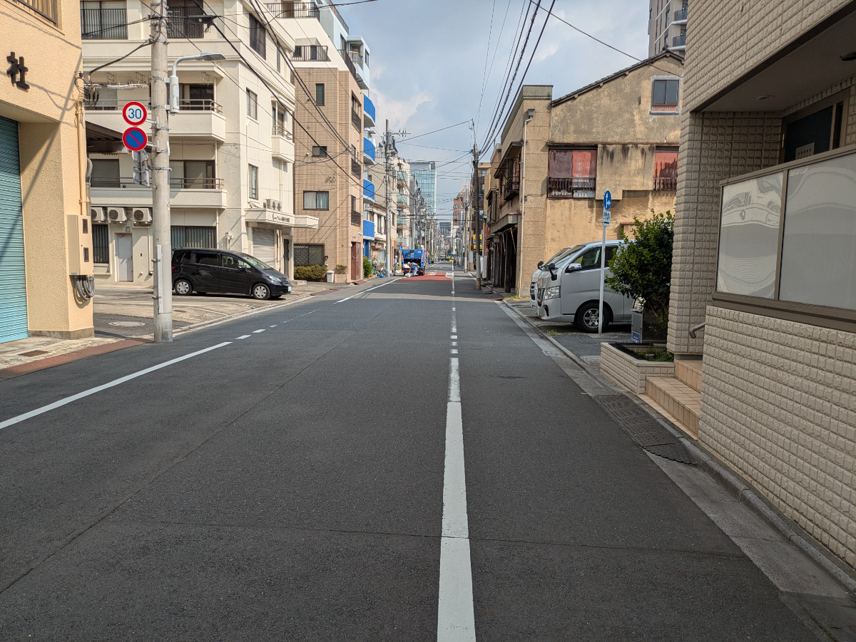v20251010150708/fresh/building/J00100367216_12