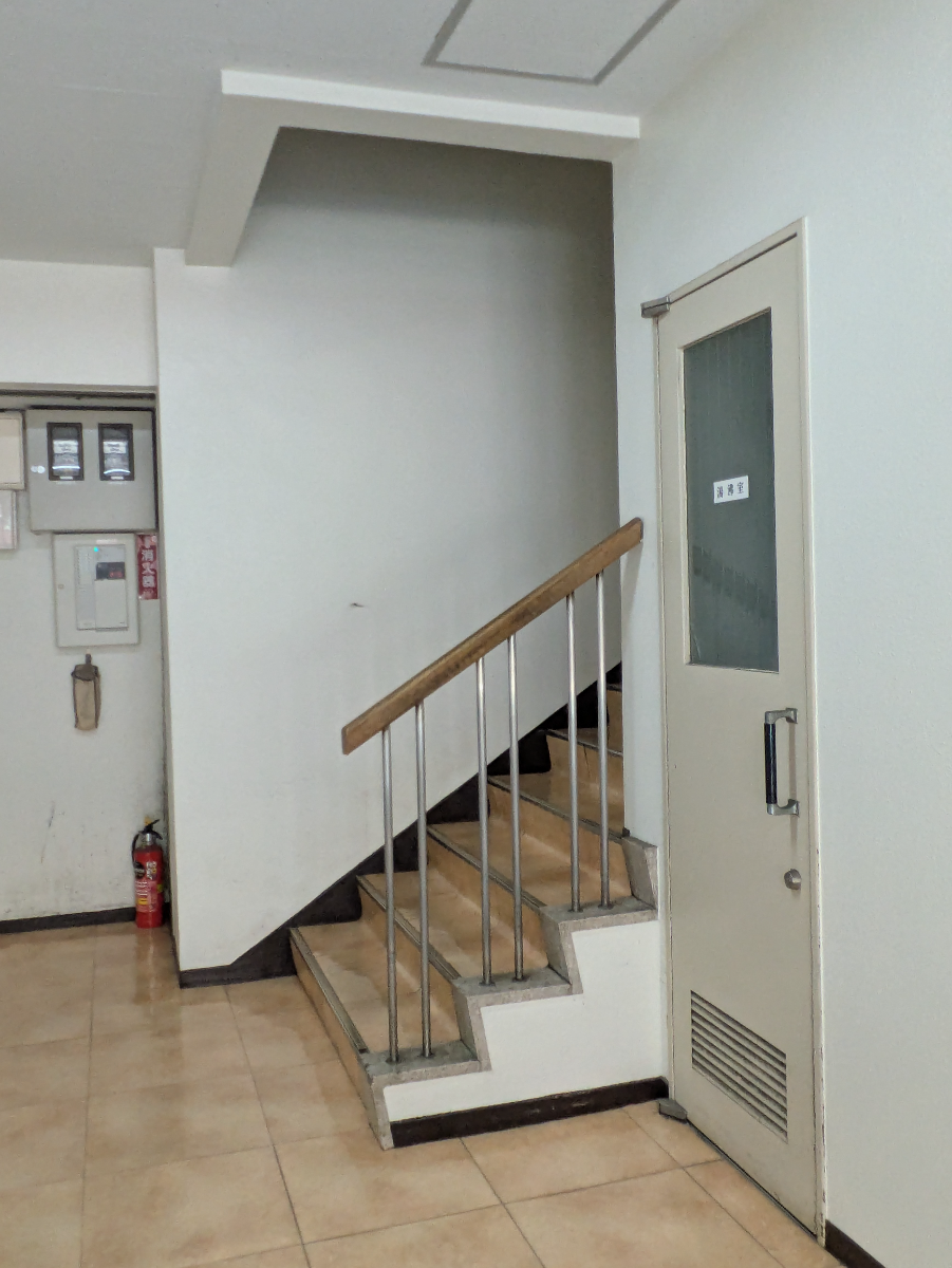 v20251010150708/fresh/building/J00100379388_12