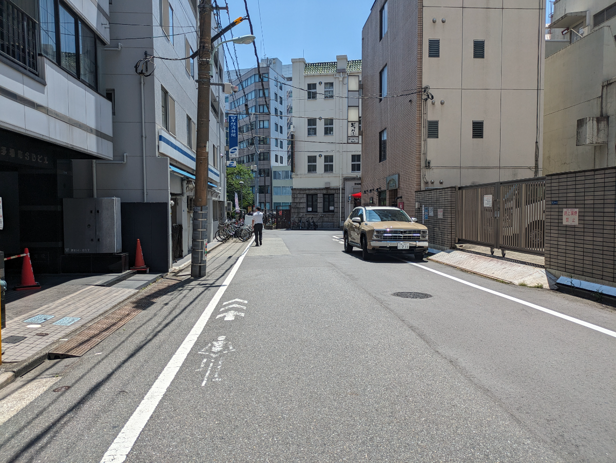 v20251010150708/fresh/building/J00100383887_20